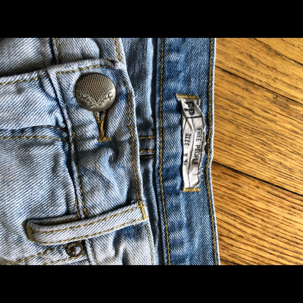 Free People lacy shorts SZ 31 - Picture 3 of 4